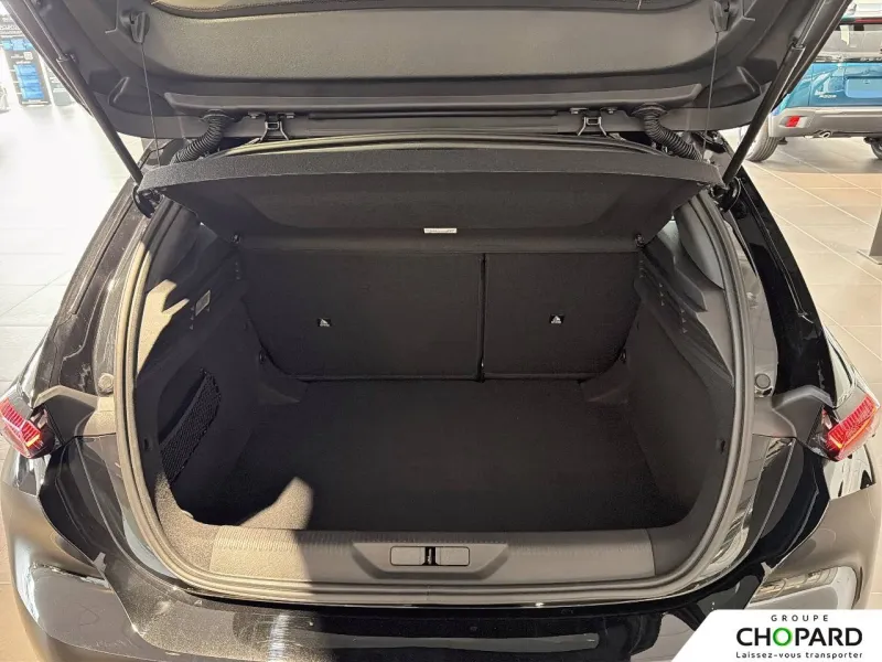 Image secondaire du véhicule 9