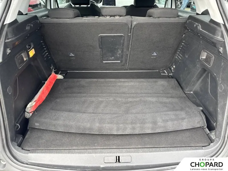 Image secondaire du véhicule 9