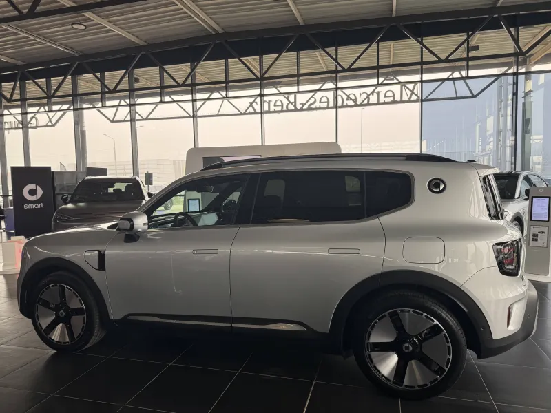 Image secondaire du véhicule 3