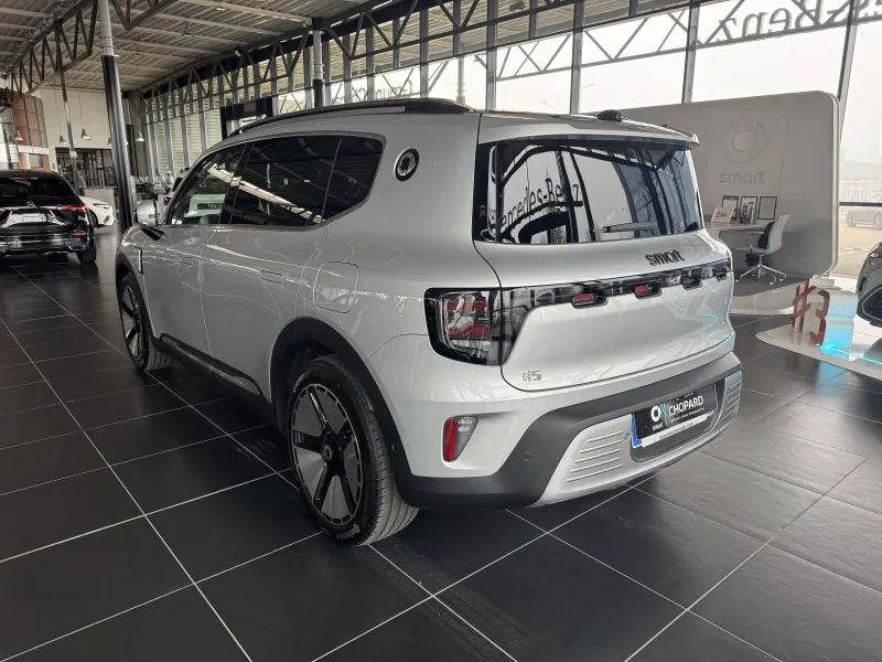 Image secondaire du véhicule 4