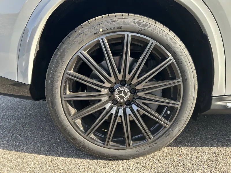 Image secondaire du véhicule 8