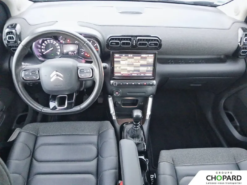 Image secondaire du véhicule 11