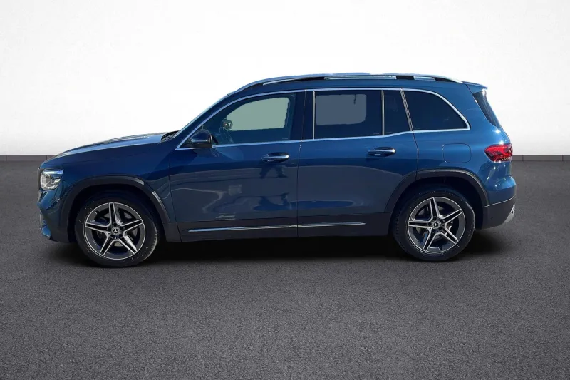 Image secondaire du véhicule 4