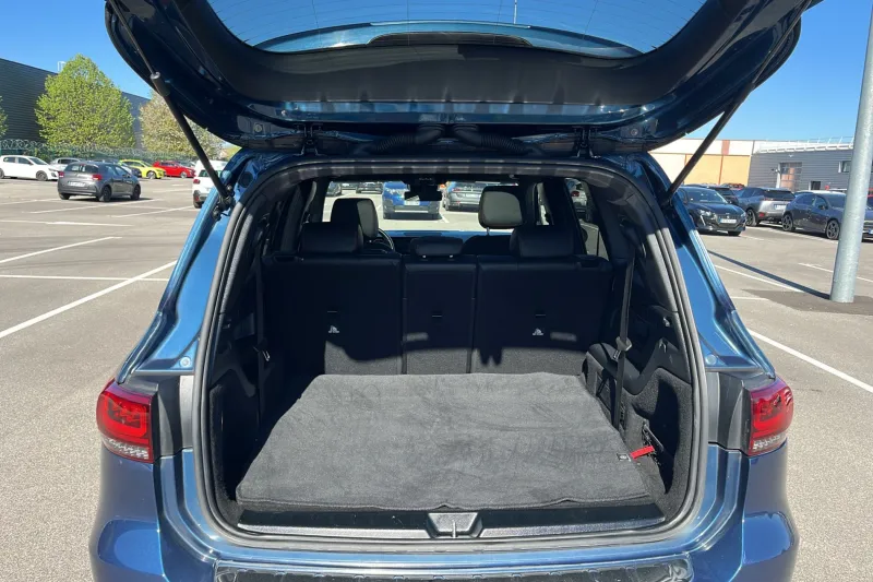 Image secondaire du véhicule 10