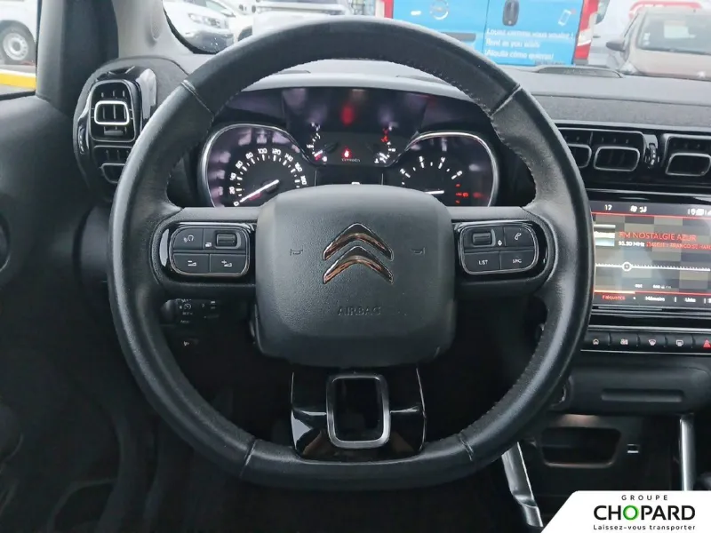 Image secondaire du véhicule 18