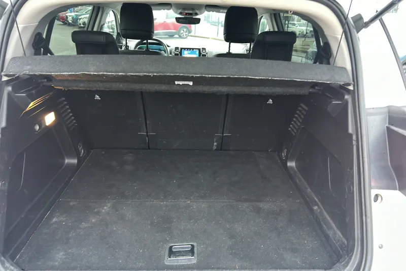 Image secondaire du véhicule 10