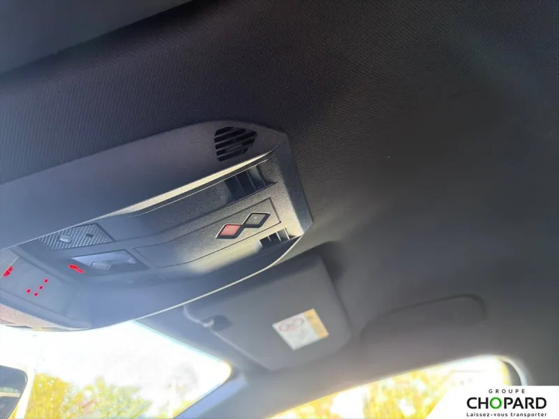 Image secondaire du véhicule 8