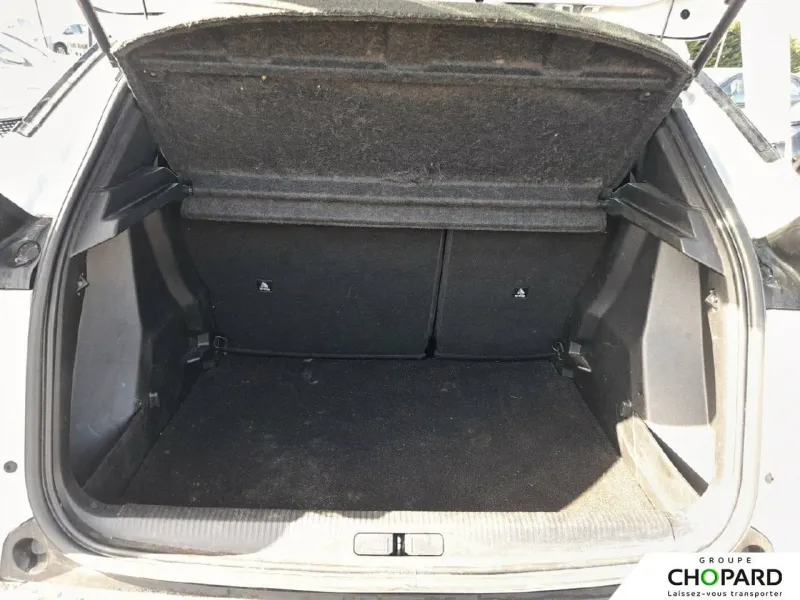 Image secondaire du véhicule 9