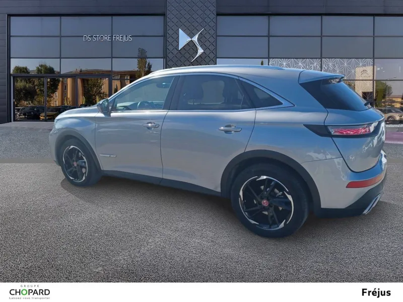 Image secondaire du véhicule 8