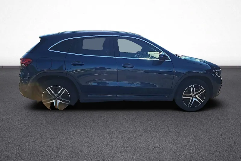 Image secondaire du véhicule 8