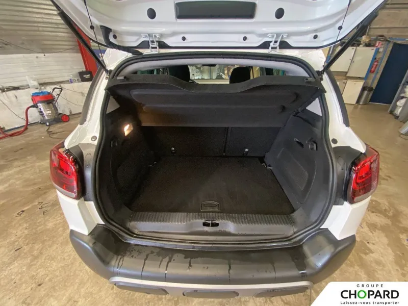 Image secondaire du véhicule 9