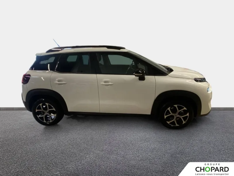 Image secondaire du véhicule 10