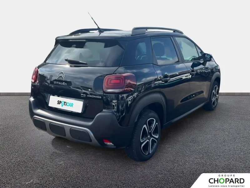 Image secondaire du véhicule 9