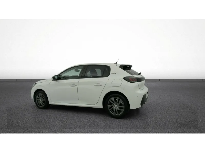 Image secondaire du véhicule 9