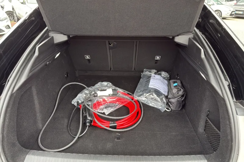 Image secondaire du véhicule 10