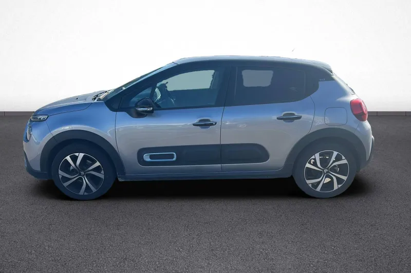 Image secondaire du véhicule 4