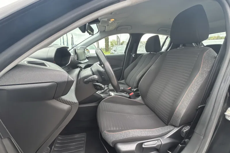 Image secondaire du véhicule 10