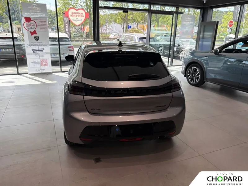 Image secondaire du véhicule 6