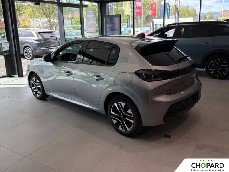 Image secondaire du véhicule 8