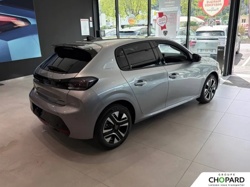 Image secondaire du véhicule 9