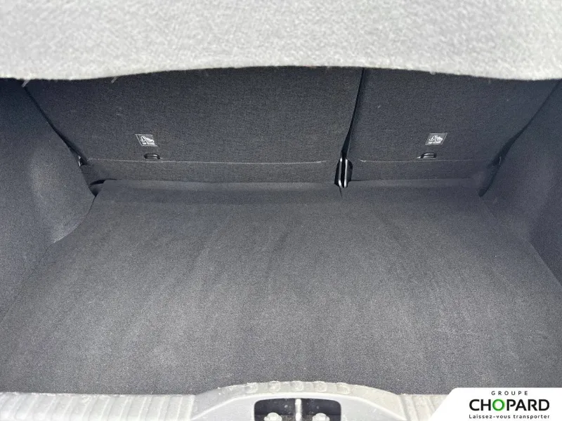 Image secondaire du véhicule 9