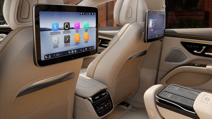 Mercedes EQS : écran passager