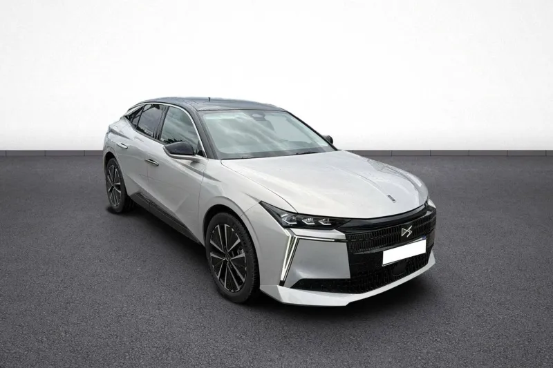 Image secondaire du véhicule 9