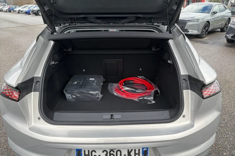 Image secondaire du véhicule 10