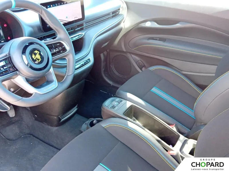 Image secondaire du véhicule 3