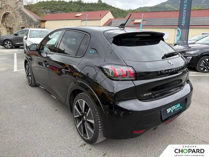 Image secondaire du véhicule 8