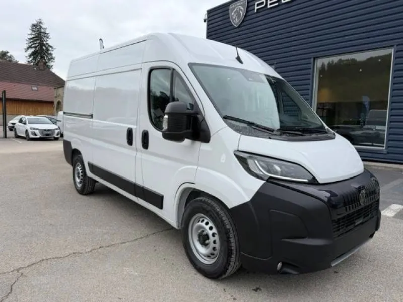 Image secondaire du véhicule 4