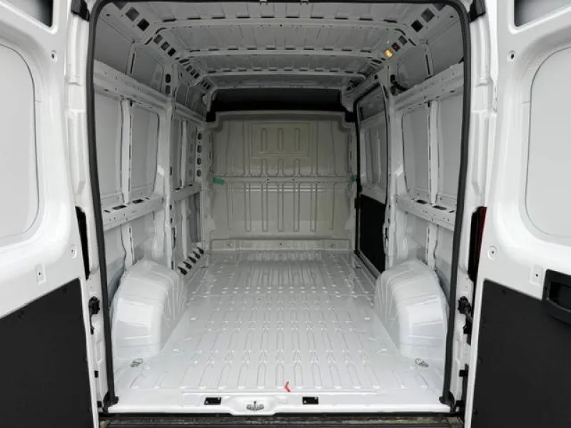 Image secondaire du véhicule 7