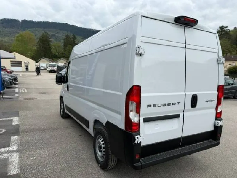 Image secondaire du véhicule 8