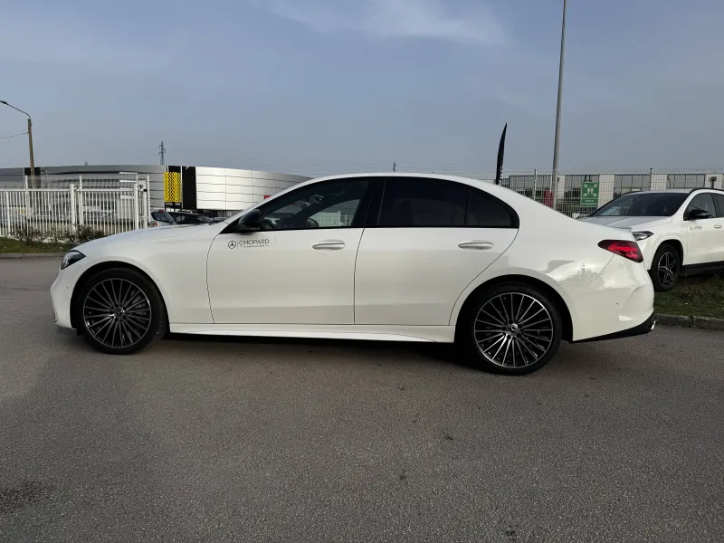 Image secondaire du véhicule 7