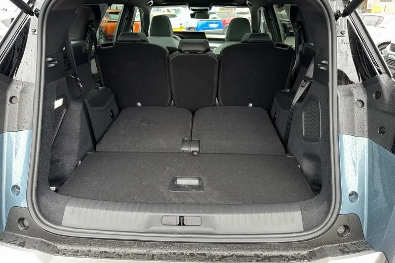 Image secondaire du véhicule 10