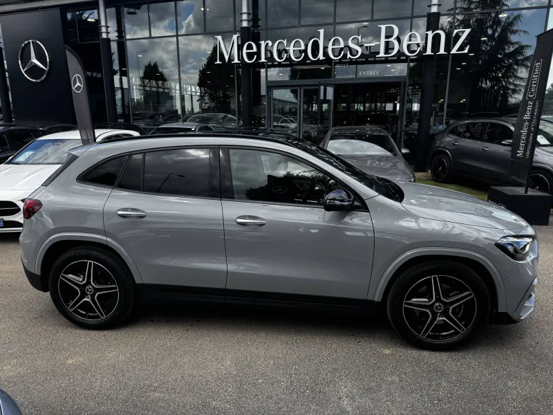 Image secondaire du véhicule 3