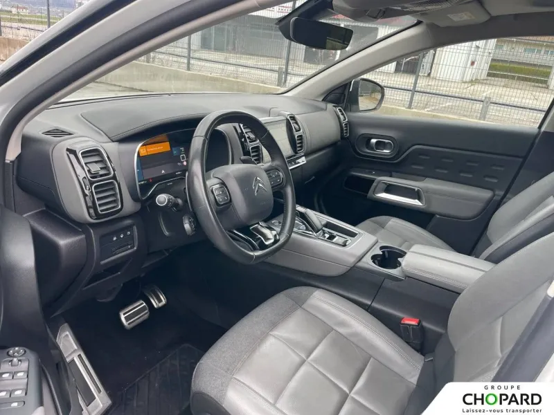 Image secondaire du véhicule 3