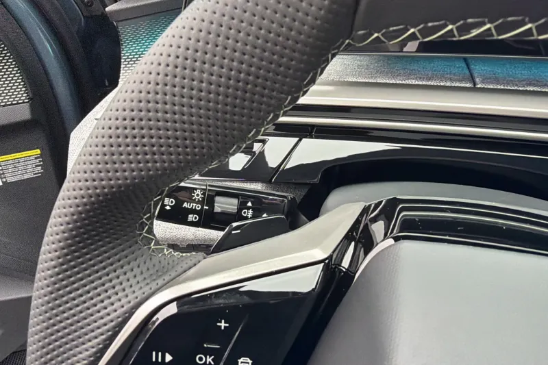 Image secondaire du véhicule 18