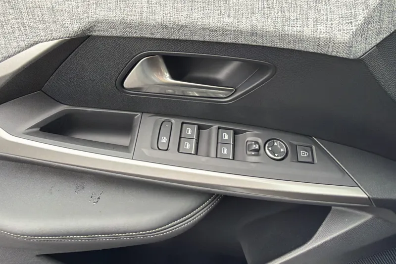 Image secondaire du véhicule 20