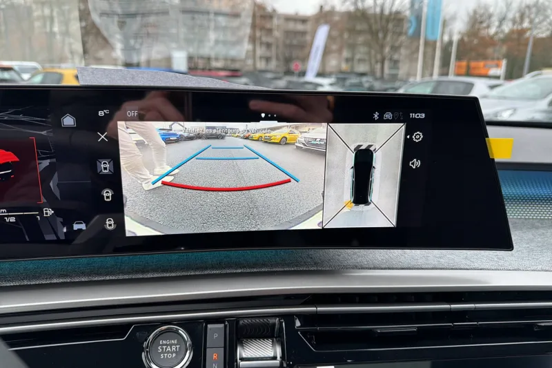 Image secondaire du véhicule 23