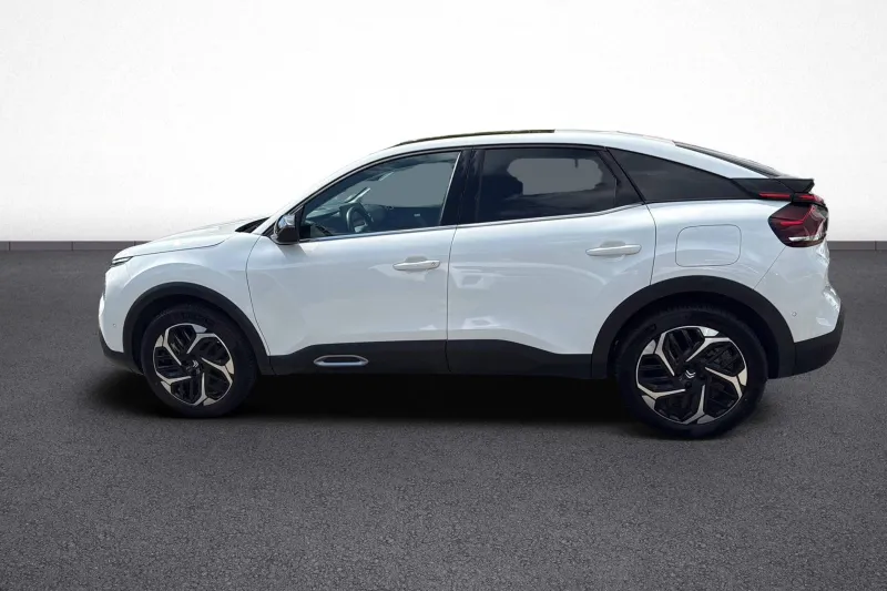 Image secondaire du véhicule 4