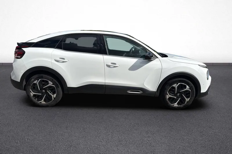 Image secondaire du véhicule 8