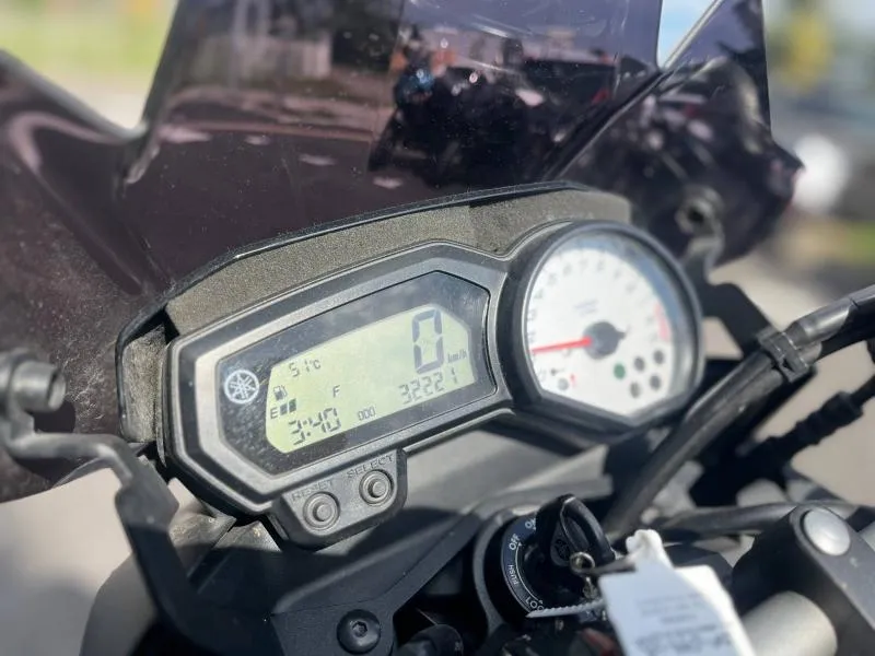 Image secondaire du véhicule 4