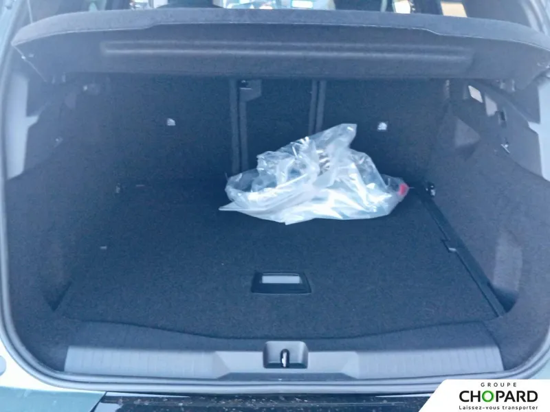 Image secondaire du véhicule 9