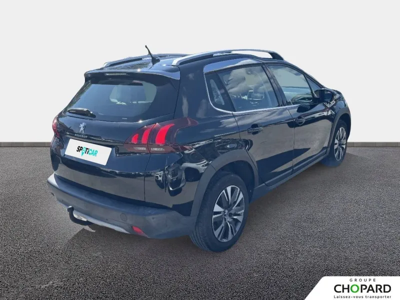 Image secondaire du véhicule 9