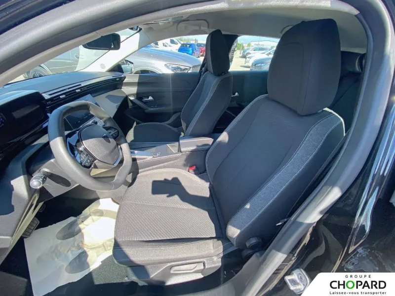 Image secondaire du véhicule 10