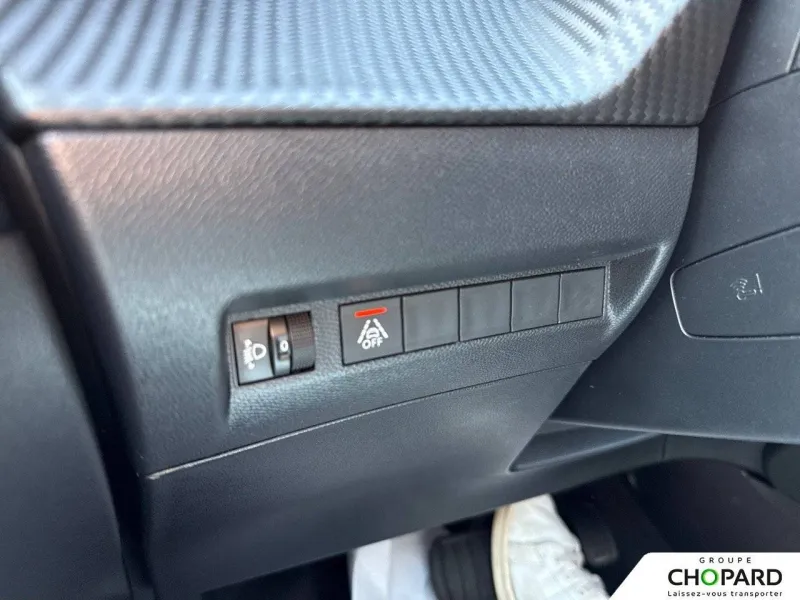 Image secondaire du véhicule 24