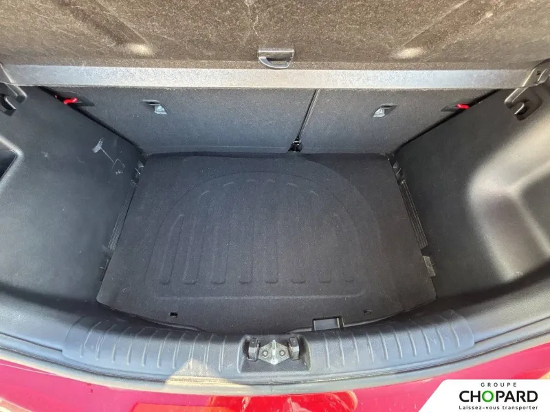 Image secondaire du véhicule 9