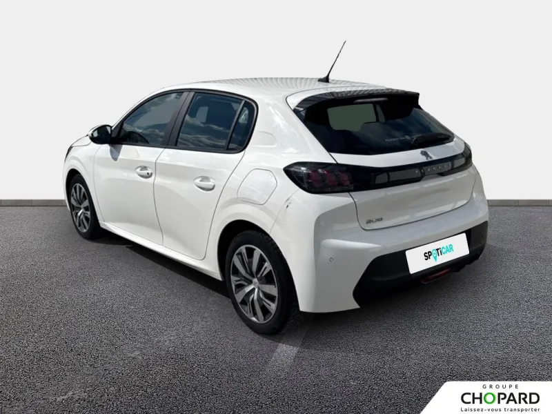 Image secondaire du véhicule 8