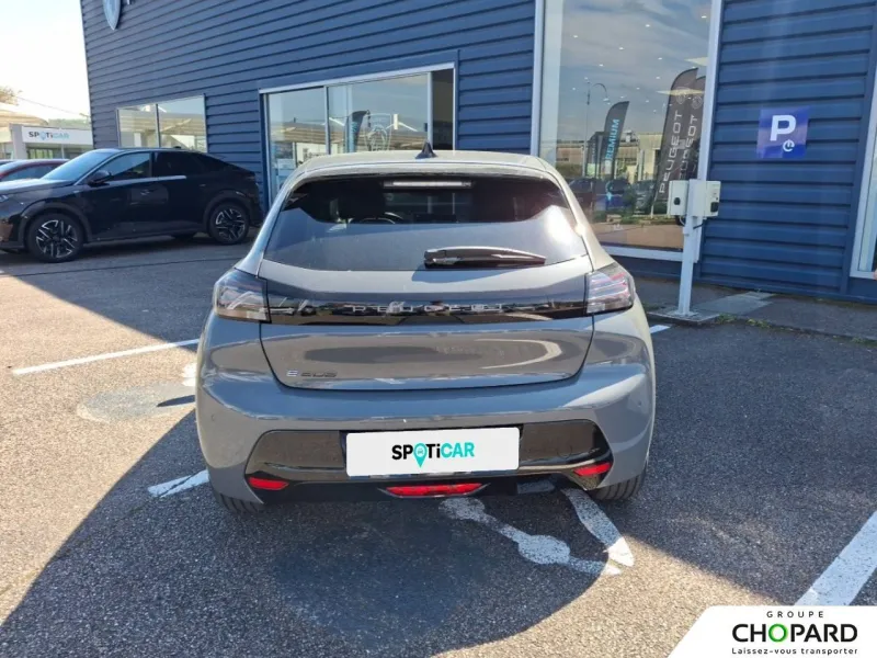 Image secondaire du véhicule 6